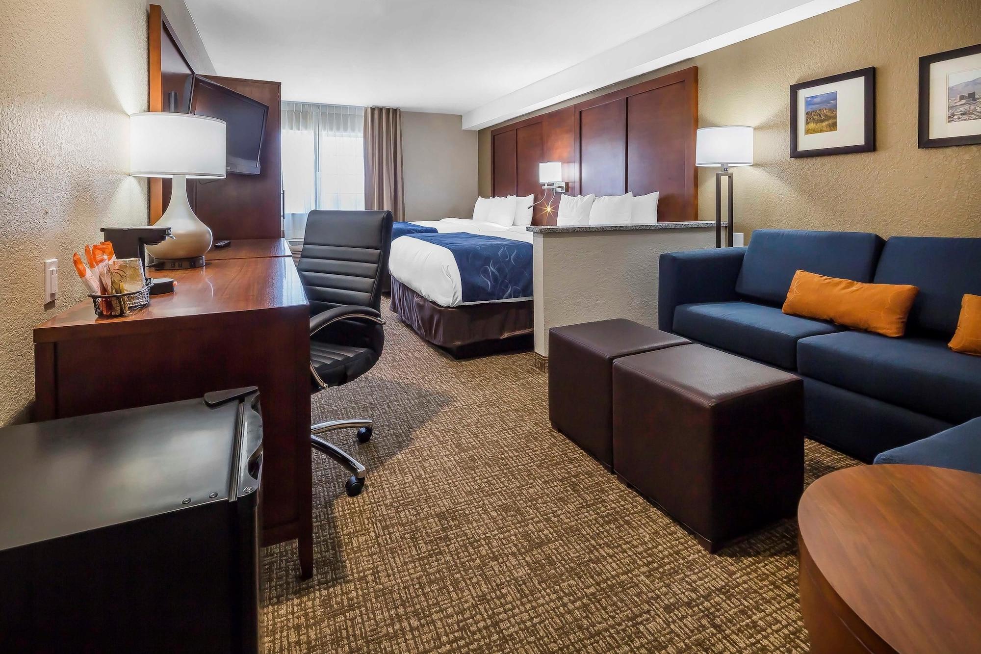 Comfort Suites El Paso Airport מראה חיצוני תמונה