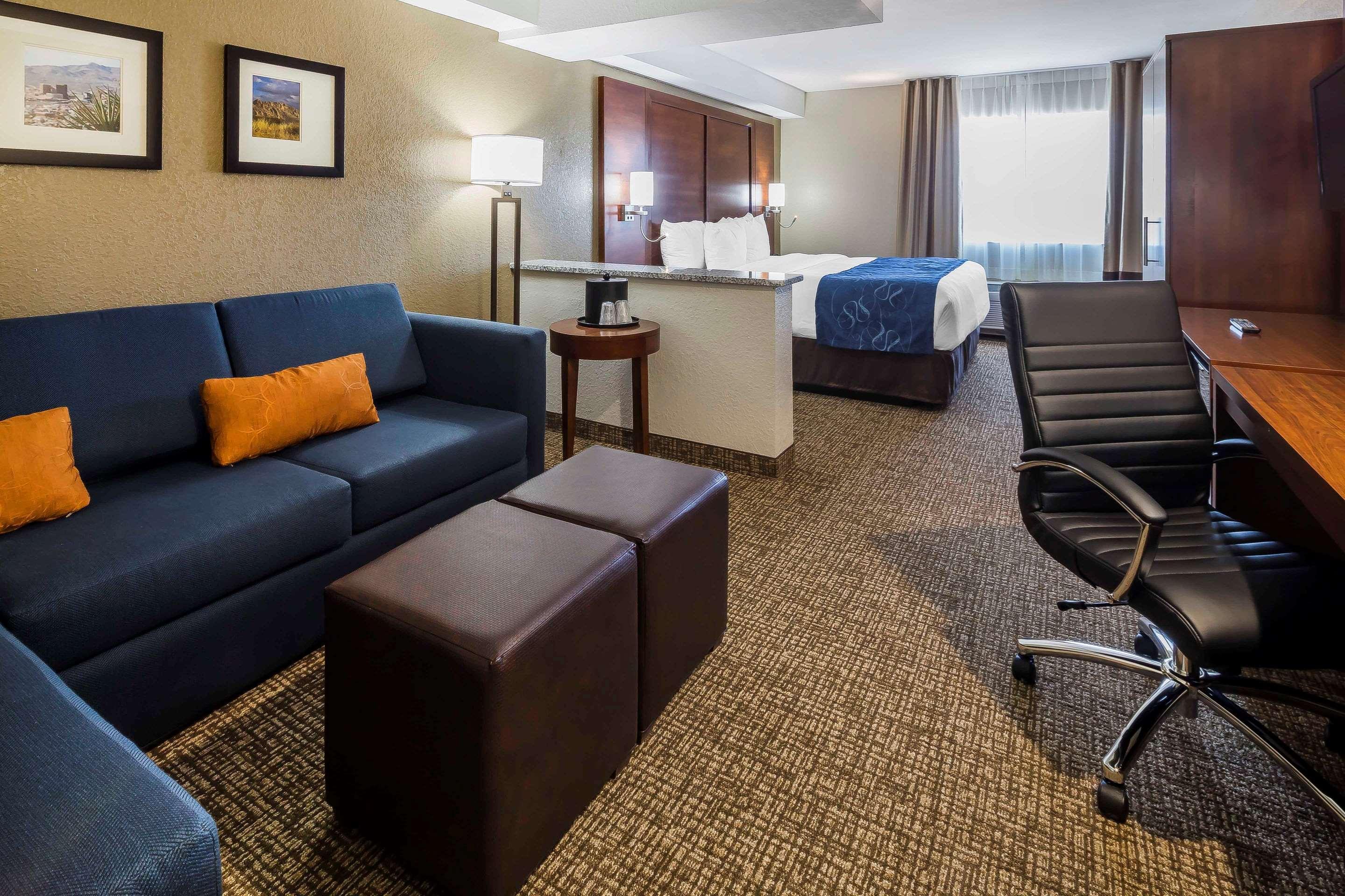 Comfort Suites El Paso Airport מראה חיצוני תמונה