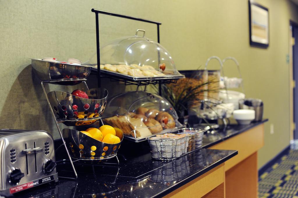Comfort Suites El Paso Airport מראה חיצוני תמונה
