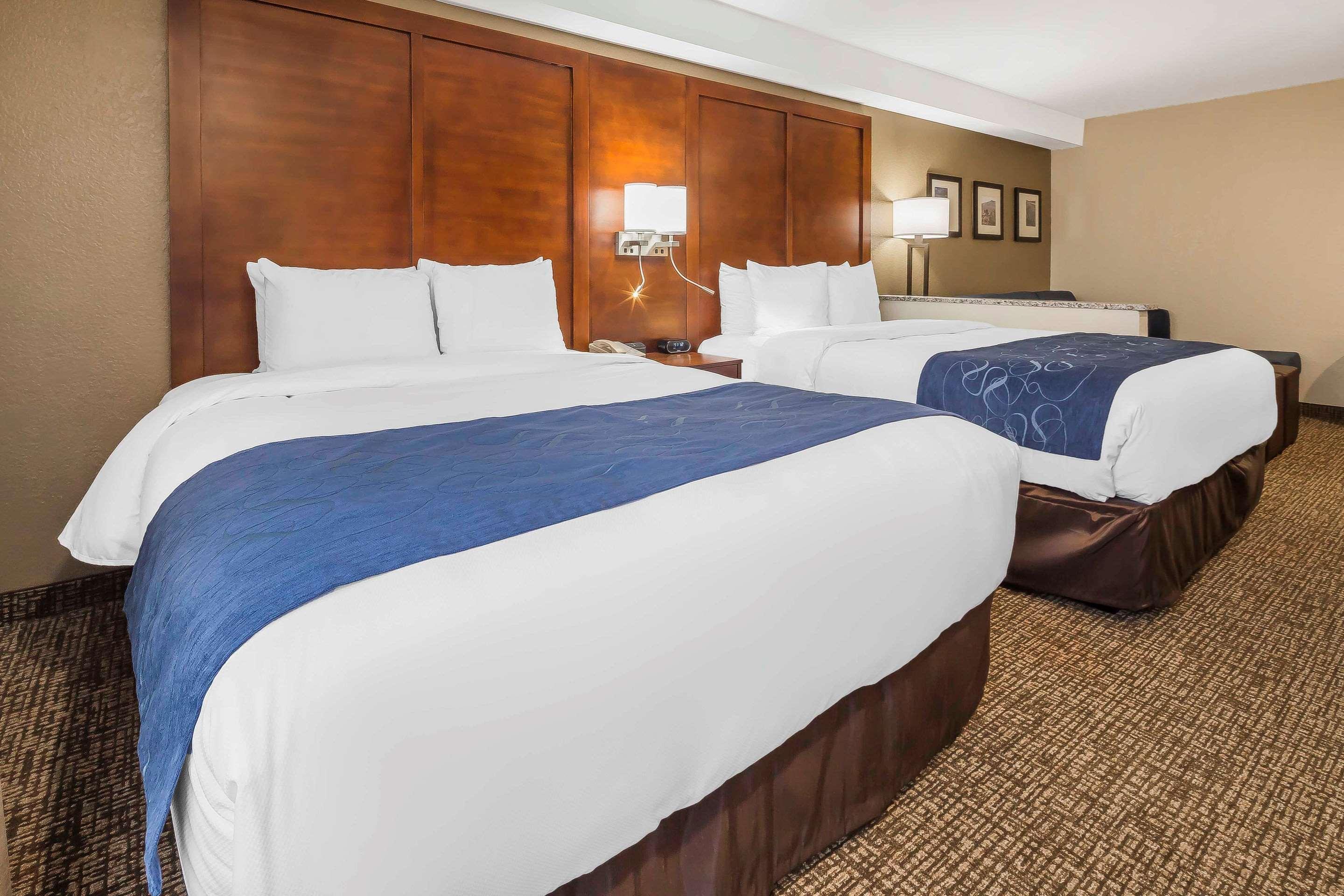 Comfort Suites El Paso Airport מראה חיצוני תמונה