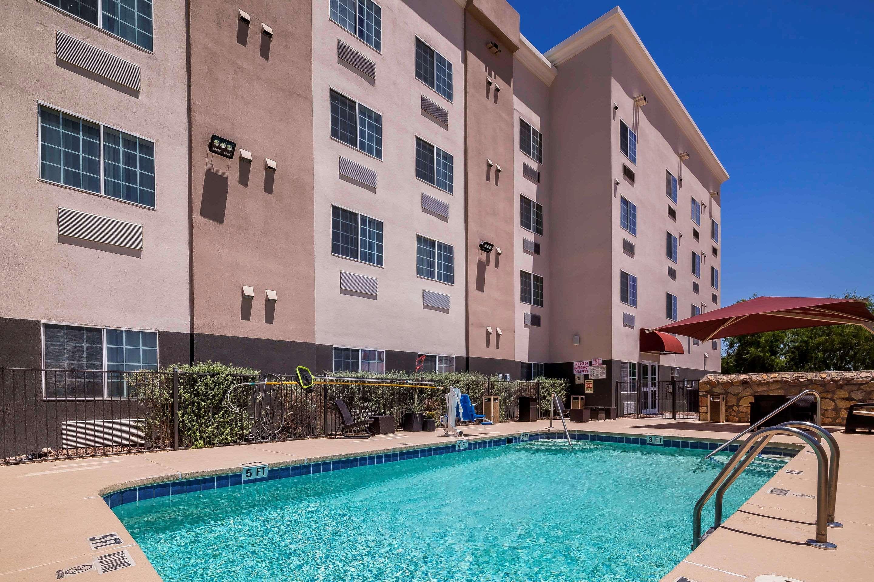 Comfort Suites El Paso Airport מראה חיצוני תמונה
