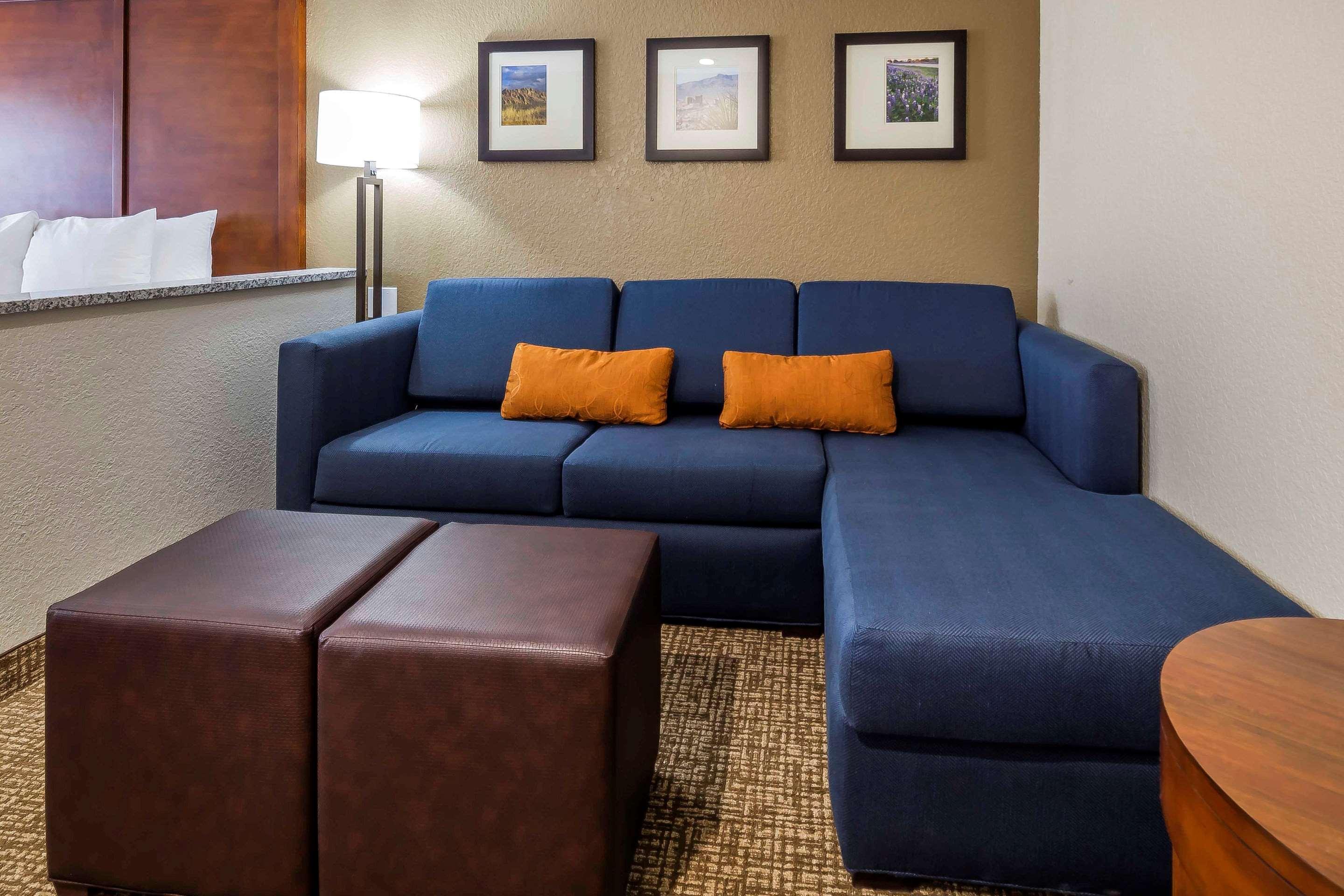 Comfort Suites El Paso Airport מראה חיצוני תמונה